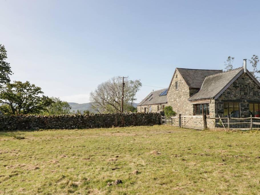 Pandy Farmhouse - Panoramic Mountain Views Within Snowdonia'S National Park - 4X4 Recommended Долгелай Екстериор снимка