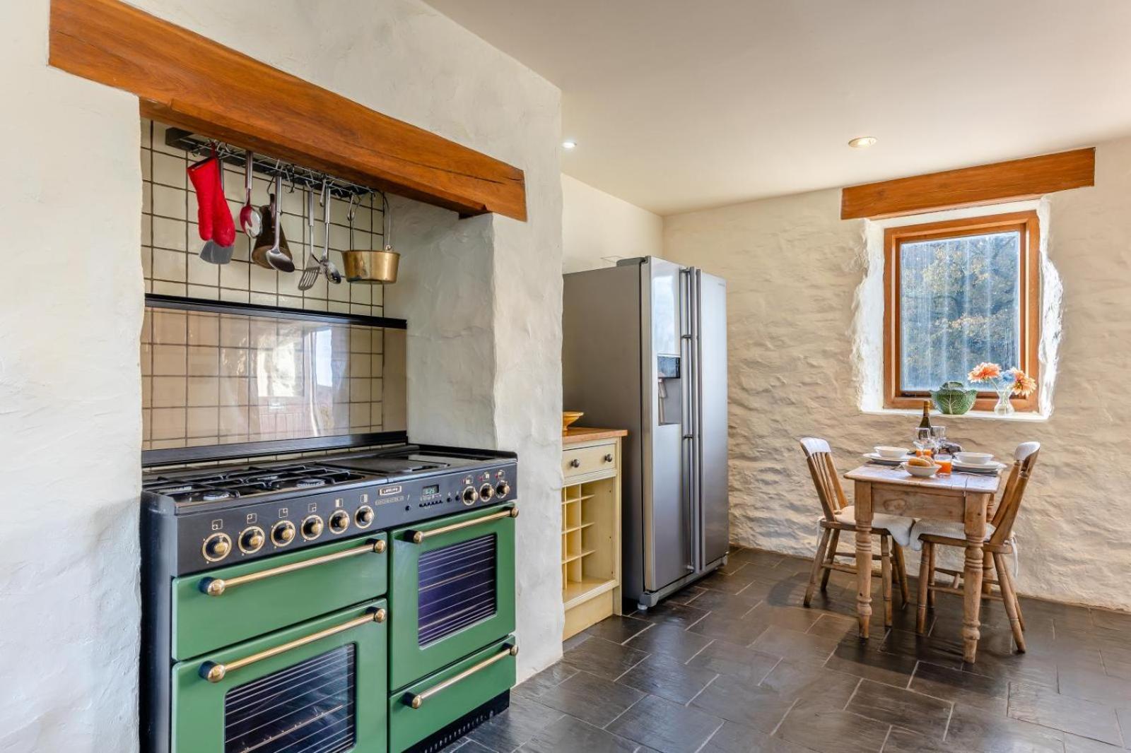 Pandy Farmhouse - Panoramic Mountain Views Within Snowdonia'S National Park - 4X4 Recommended Долгелай Екстериор снимка